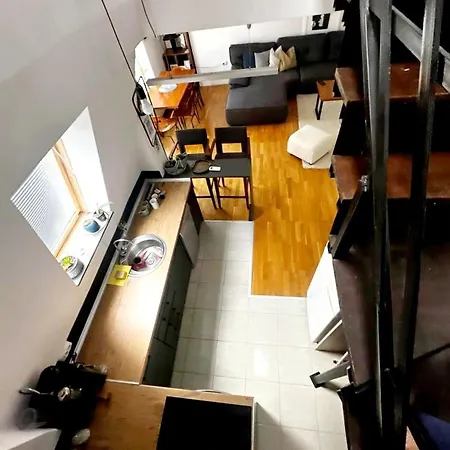Urban Escape Chic سكوبجي